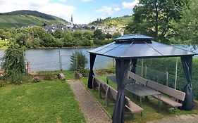 Ferienanlage - Am Moselufer